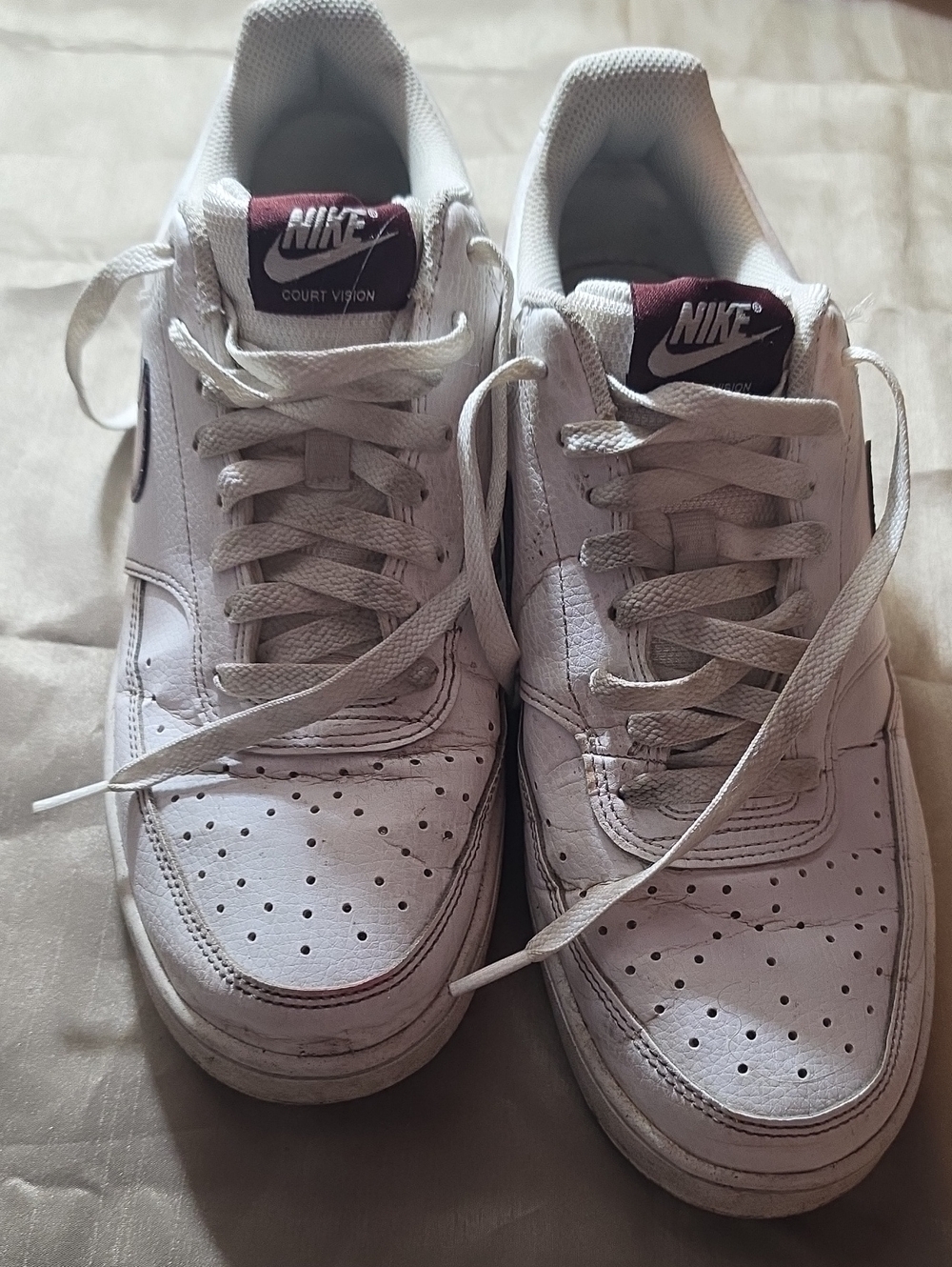 Nike White Low-Top Sneakers with Maroon Tongue Logos